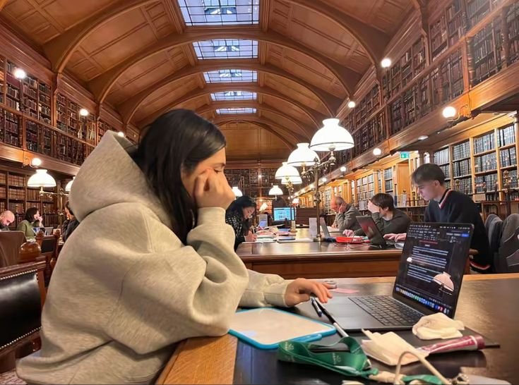 Bocconi University Milan campus — merit scholarships for international students